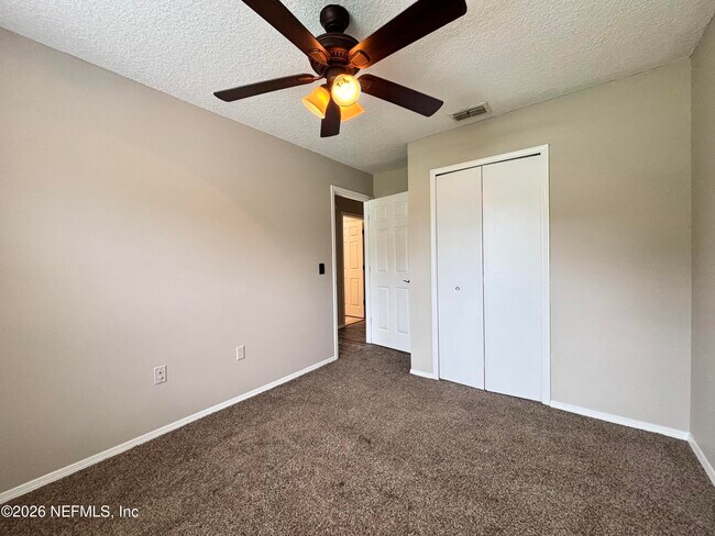 Building Photo - 1270 Tahoe Ct