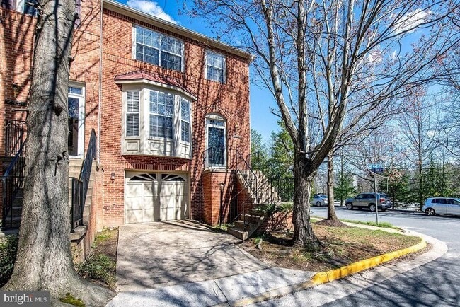Building Photo - 2415 Hay Rake Ct