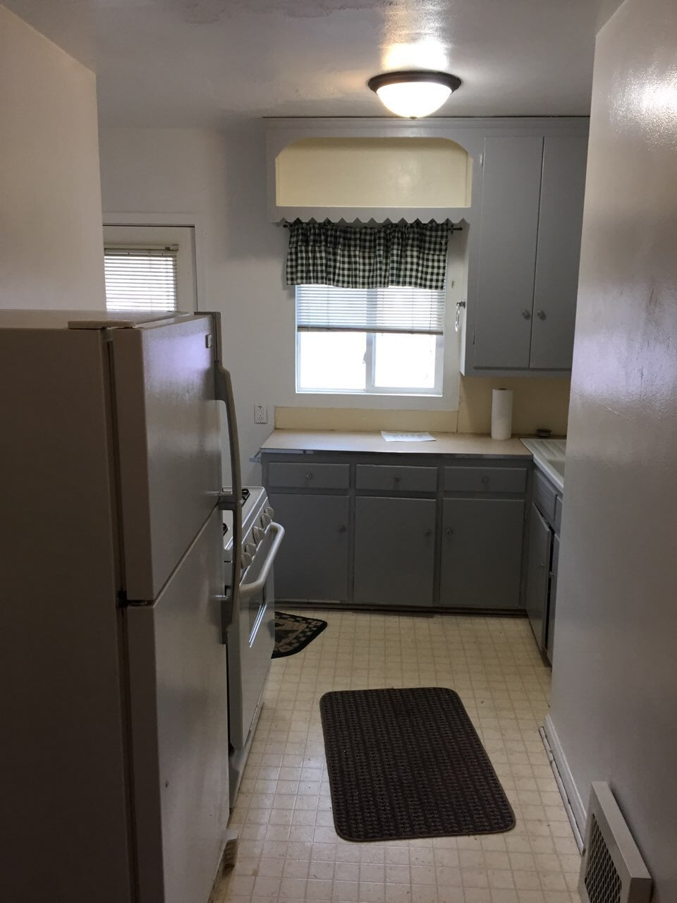 Building Photo - 1805 Glenbrook Dr