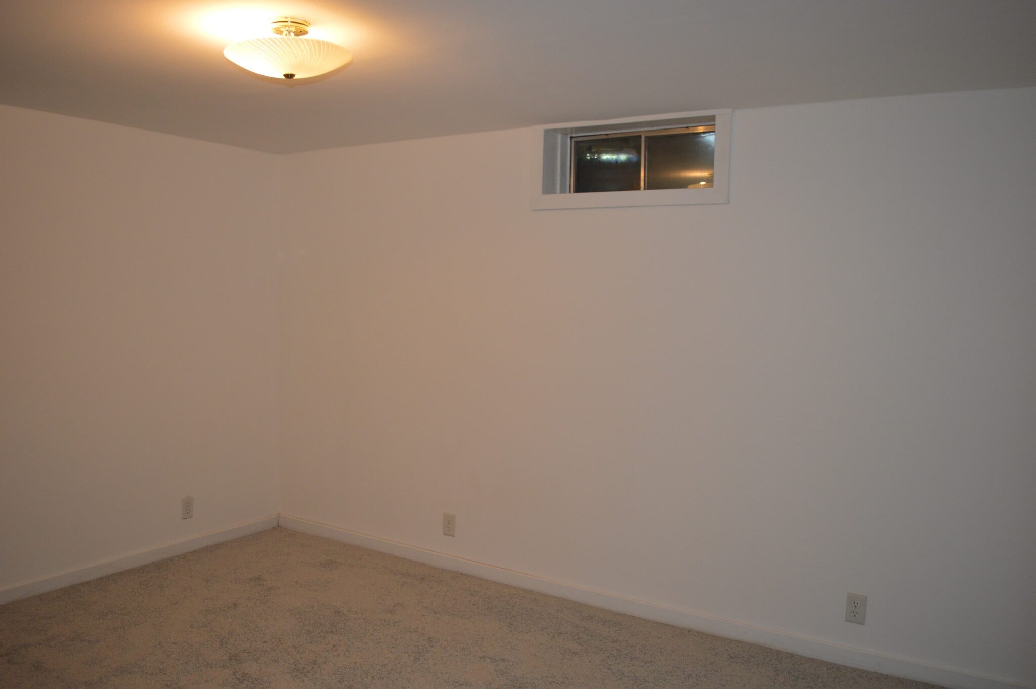 Building Photo - 7917 W Oakbrook Cir