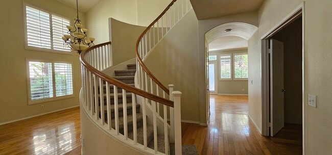 Building Photo - 27786 Country Lane Rd