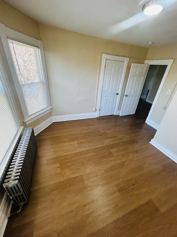 Building Photo - 18 Roberts St