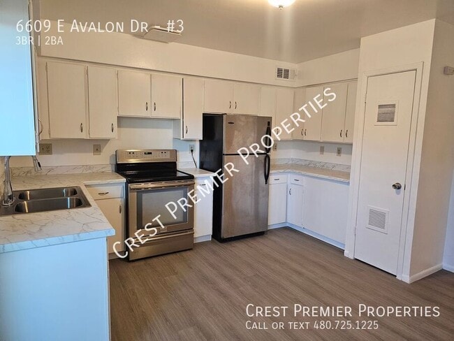 Building Photo - 6609 E Avalon Dr