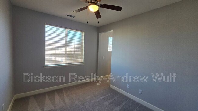 Building Photo - 2149 Neuer Dr