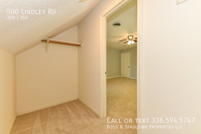 Building Photo - 500 Lindley Rd