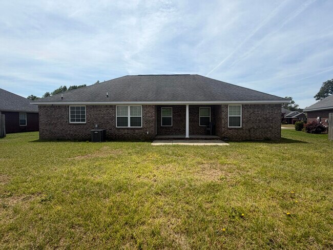 Building Photo - 2850 Foxcroft Cir