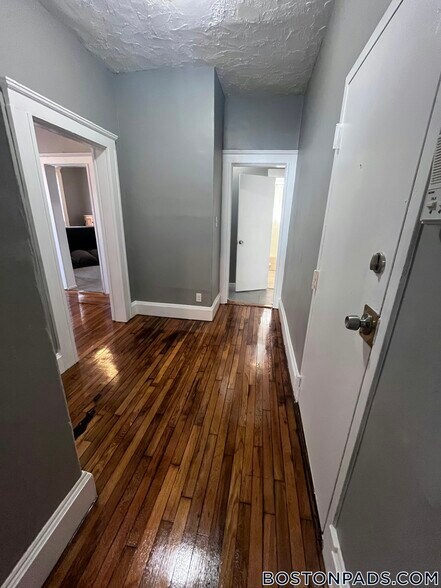 Building Photo - 50 Winston Rd