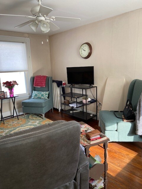 Building Photo - 16 Rustcraft Rd