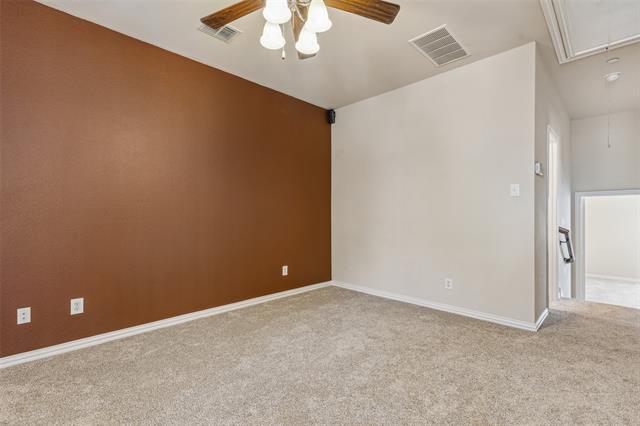 Building Photo - 1924 Lantana Ln