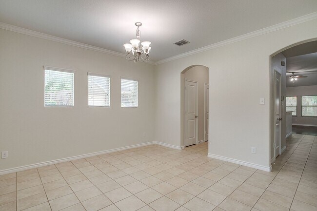 Building Photo - 3801 Weatherstone Dr
