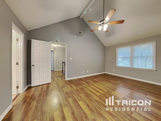 Building Photo - 8404 Sills Ct