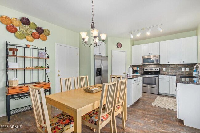 Building Photo - 34905 N 30th Dr