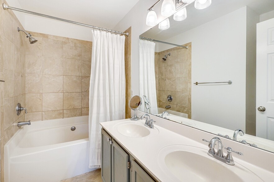 Front Bedroom Bath (Double Sinks) - 2664 Dilworth Heights Ln