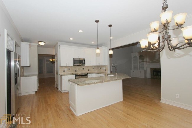 Building Photo - 6320 Deerwoods Trail