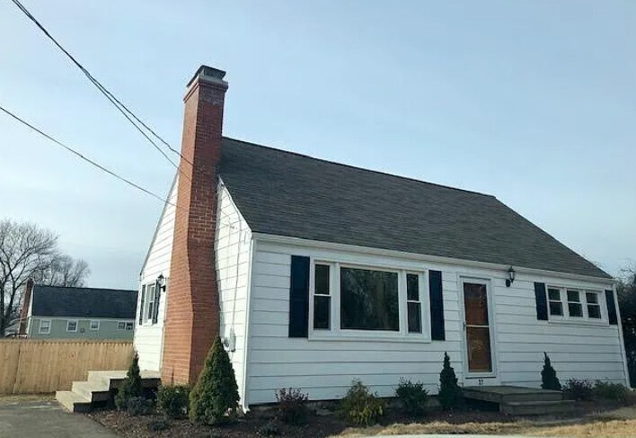 Building Photo - 27 Campbell Dr