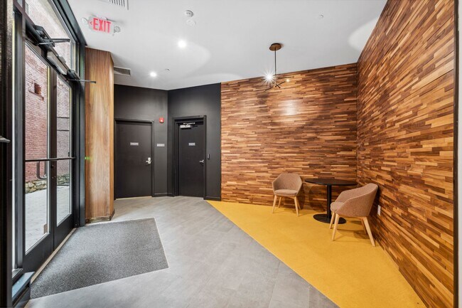 Building Photo - NEW One Bedroom in Brewerytown w/ Roofdeck & Gym!