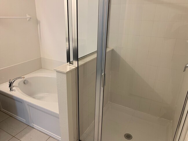 Building Photo - Hammock Trails-4848 Rockvale Drive Kissimmee, FL 34758