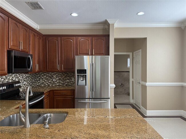 Building Photo - 934 Rock Harbor Ave