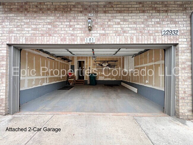 Building Photo - Stunning Saddle Rock East Townhouse | 2 BD + Loft | 2.5 BA | 2-Car Garage