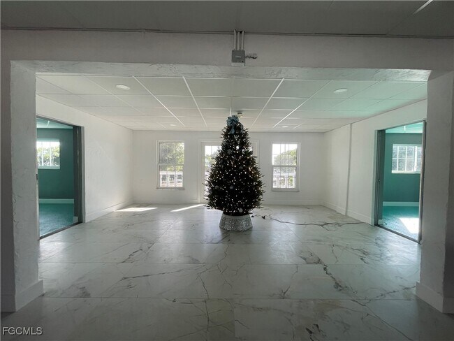 Building Photo - 3706 Broadway