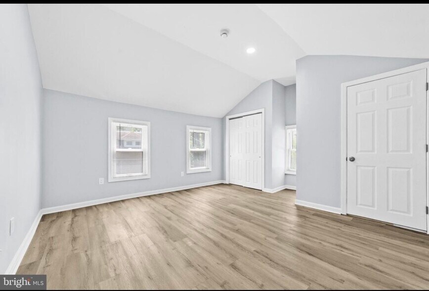 Bedroom 2 - 27 E Phoenix Ave