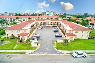 Building Photo - 10280 Imperial Point Dr W