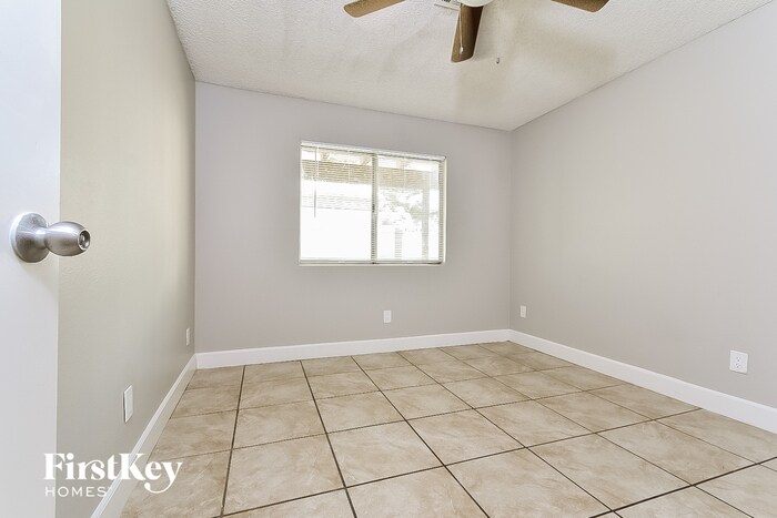 Building Photo - 77 Parrish Ln