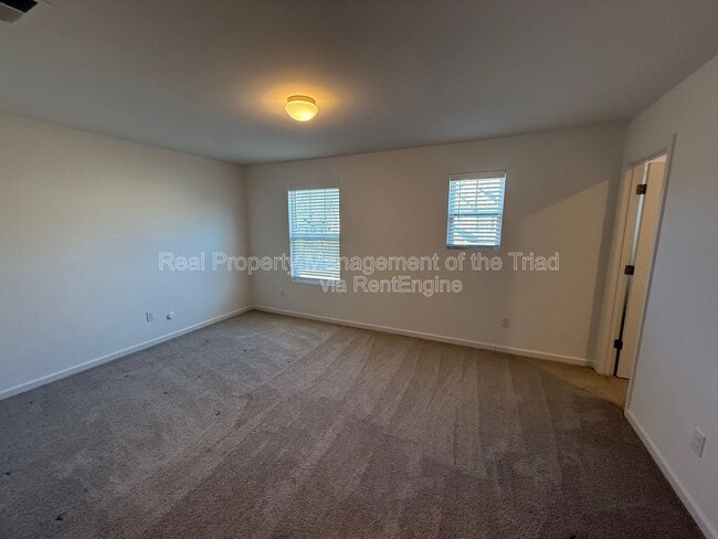 Building Photo - 206 Solacium Ln