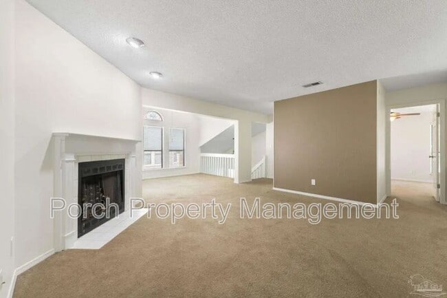 Building Photo - 7171 N 9th Ave