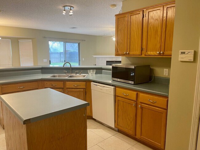 Building Photo - Nice 3BR/2BA Home in Hawks Nest - Convenient to NAS Whiting Field