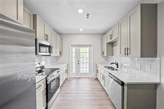 Building Photo - 15 D-112 Millswood Drive