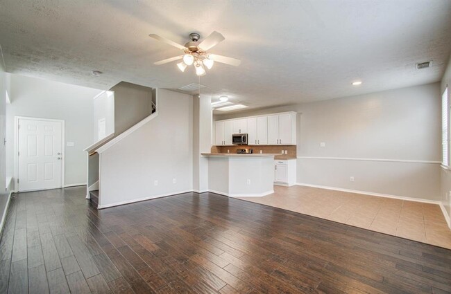 Building Photo - 25266 Boulder Bend Ln