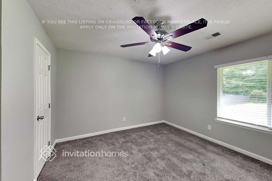 Building Photo - 3363 Holly Ridge Trail SW