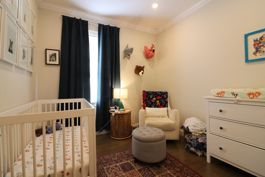 Building Photo - 17 Walk Hill St