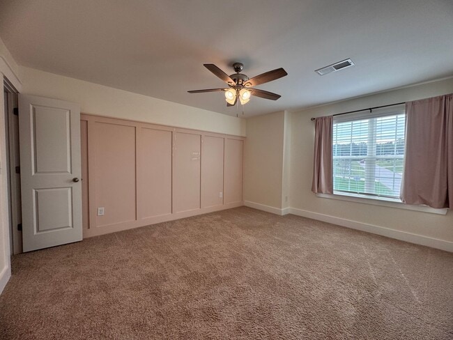 Building Photo - Beautiful 4BR 2.5BA Home in Trinity