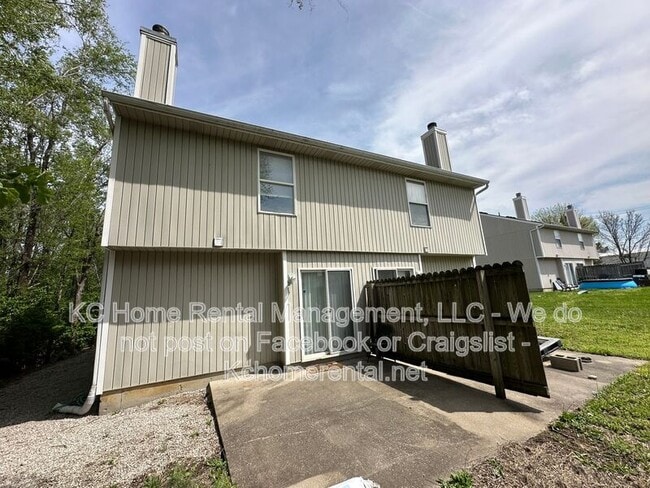 Building Photo - 503 SW 4 St