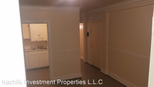 Building Photo - 1225 SW Alder St