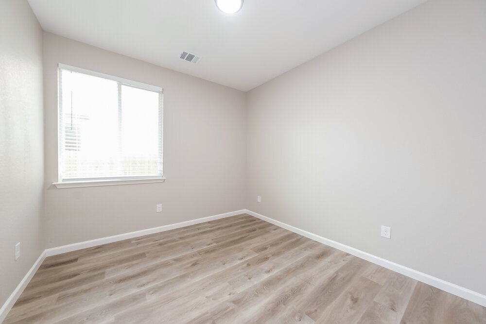 Building Photo - 4013 Skylark Ln