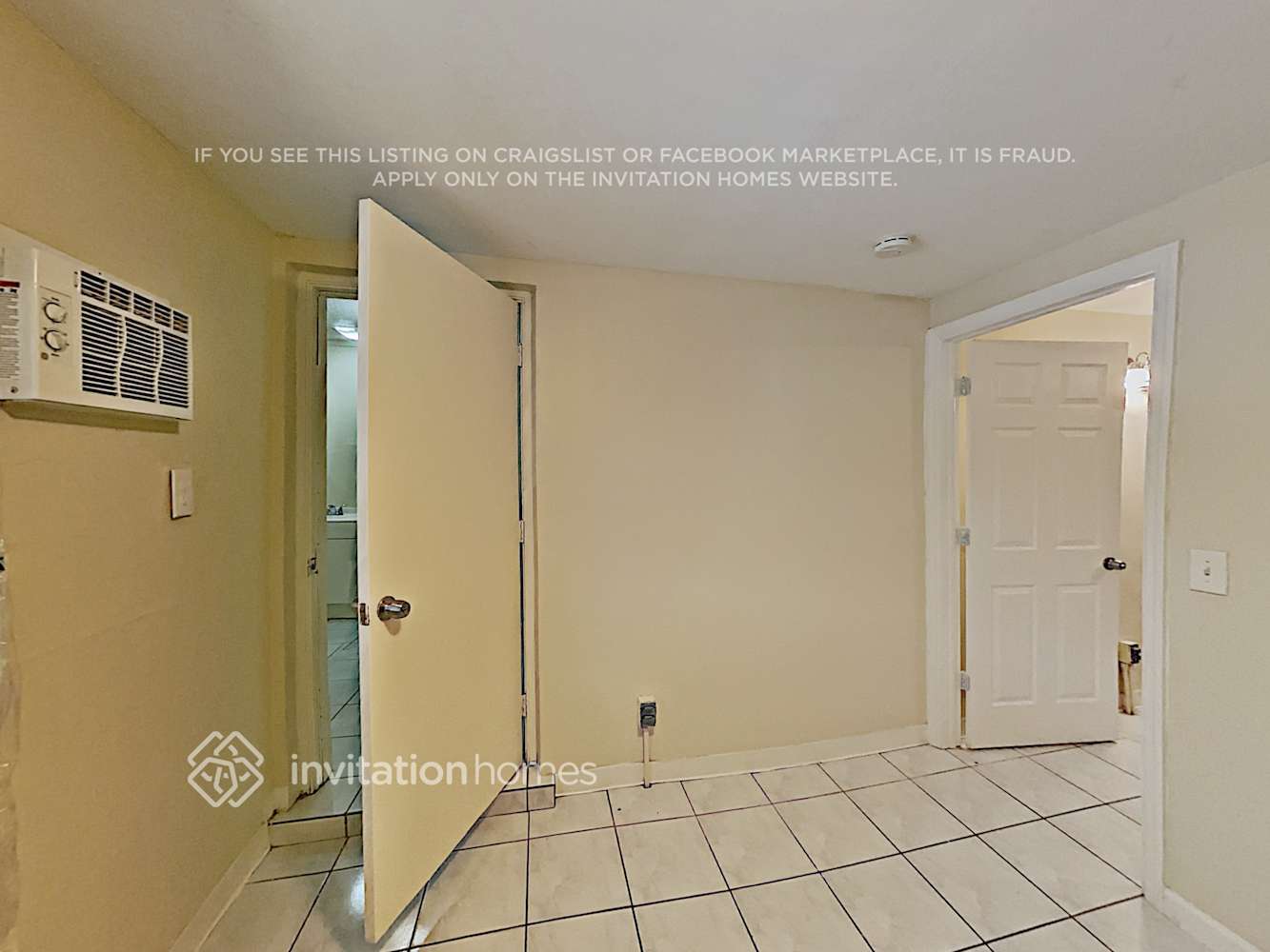 Building Photo - 4972 SW 4th St