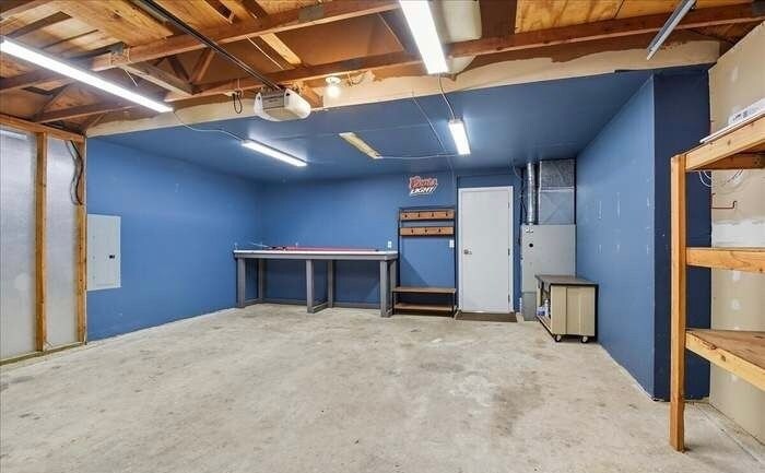 Building Photo - 27001 35th Ave S