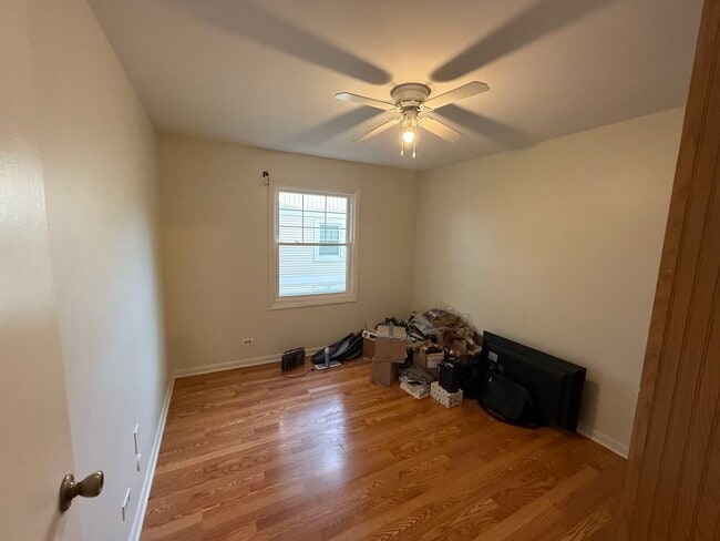 Building Photo - 346 Farmington Ln