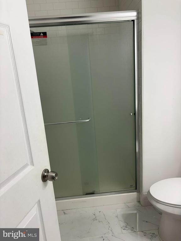 Building Photo - 109 Versailles Ct