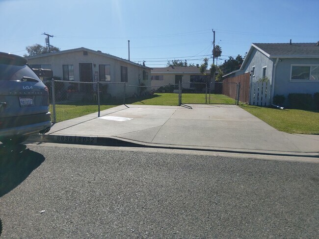 Building Photo - Mathis 8032-36 McKinley