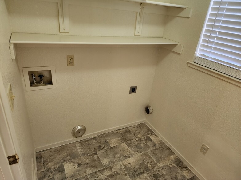 Building Photo - 3635 Tuscany Pl