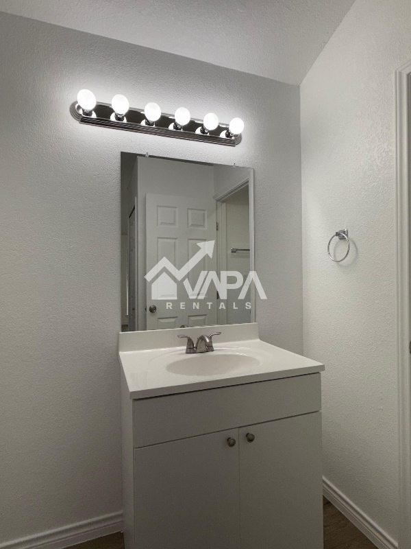 Building Photo - 6715 Buckley