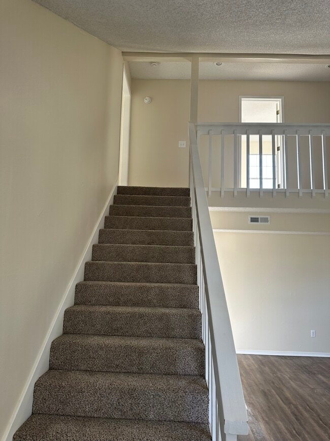 Building Photo - 1300 Fredonia St