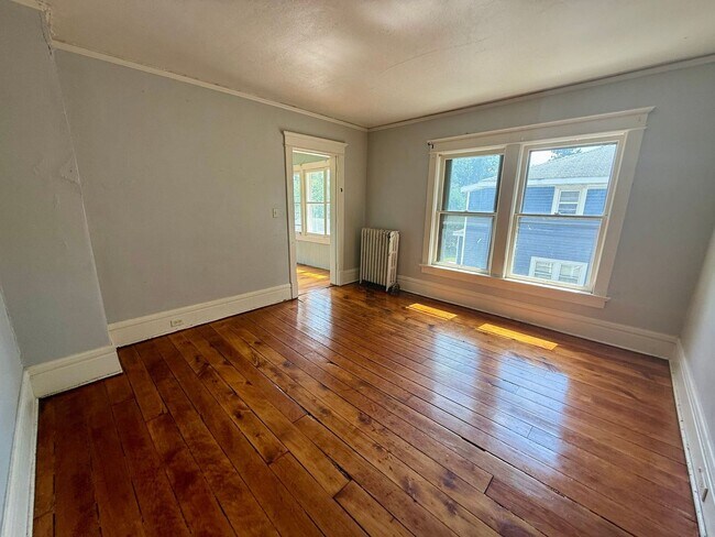 Building Photo - 1339 Grand Ave