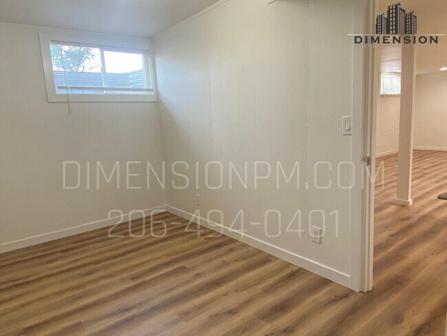 Building Photo - Remodeled Rambler with Basement in Auburn ...