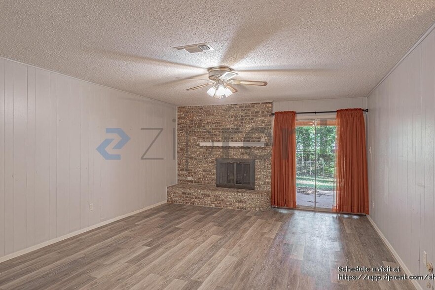 Building Photo - 1033 Princeton Pl