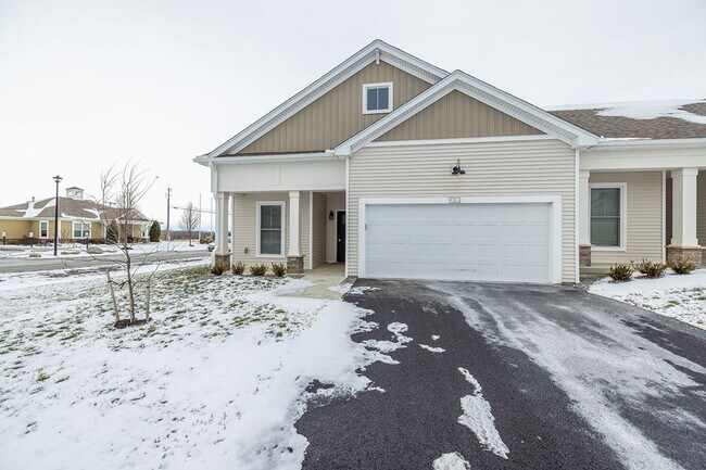 Building Photo - The Hammocks at Geneseo Phase II